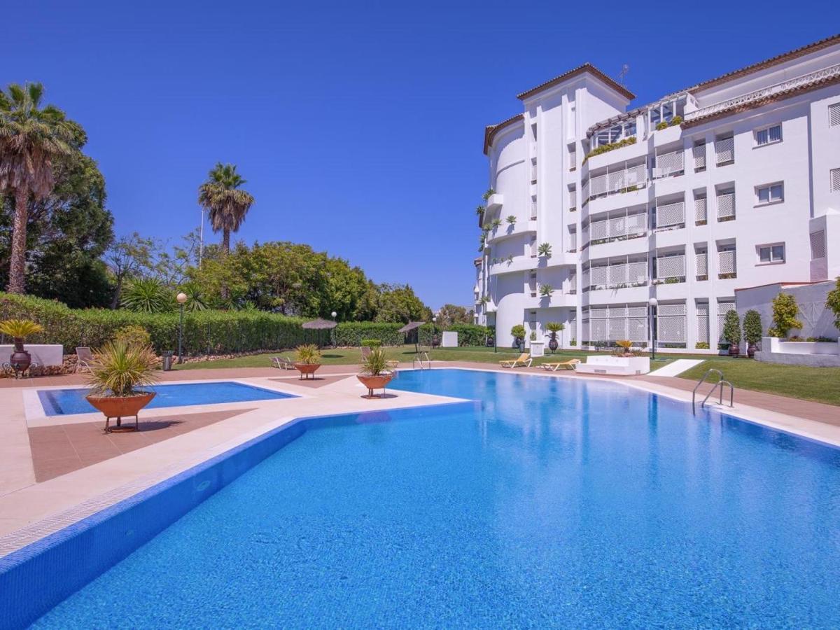 Apartamento Espacioso Y Encantador En Gaviotas Marbella